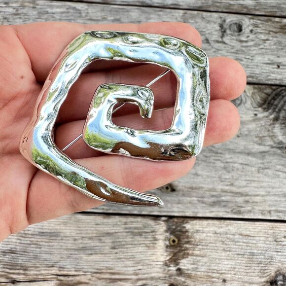 Vintage Jewelry Silver Tone Swirl Artsy Brooch Chunky Silver Pin - Picture 2 of 3